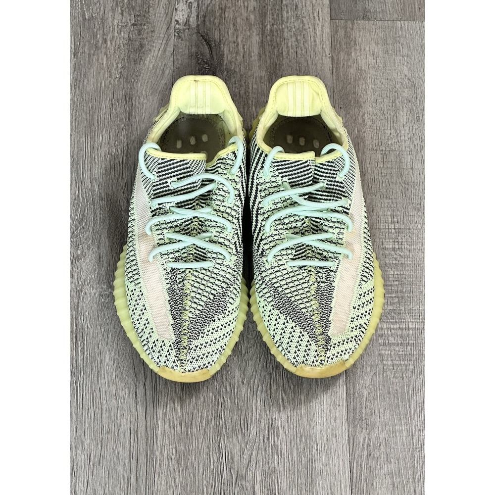 adidas Yeezy Boost‎ 350 V2